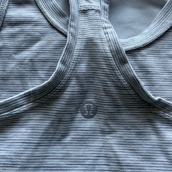 Lululemon Cool Racerback Tank Top Nulu White and Gray Heathered Size 2 - Picture 4 of 12